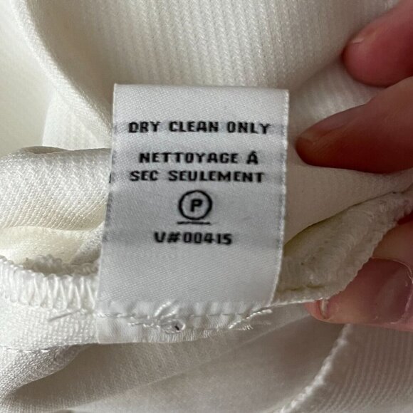 DVF Diane Von Furstenberg Camisha Mini Skirt White Size 6 Pockets Textured - Picture 8 of 10